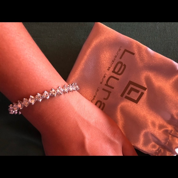 Bracelet - Picture 2 of 4